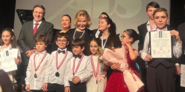 genc-yeteneklerin-yildizi-izmirde-parladi-5UCDSivO.webp