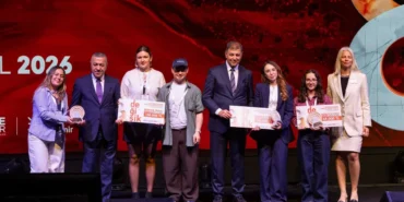 genclerden-dogaltasa-dekoratif-dokunus-QhnFD7jf.webp