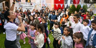 izmir-bornovada-kutuphane-haftasi-coskusu-1DFJXY59.webp