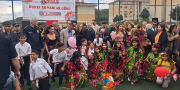 kesanda-dunya-romanlar-gunune-ozel-kutlama-jIjc2YmO.webp