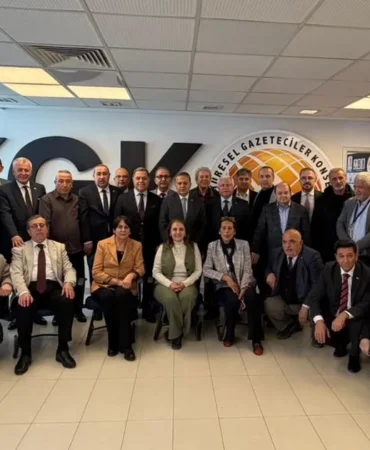 kgkda-yerel-medya-tek-ses-verdi-meslek-birligi-yasasi-sart-gNFcISeZ.webp