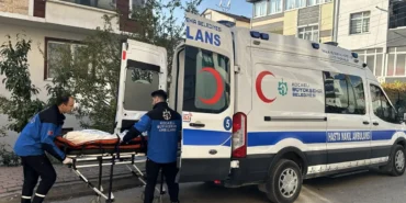 kocaelide-hasta-nakil-ambulans-hizmeti-13-bin-699-vatandasa-ulasti-AkD1W1J6.webp