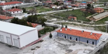 konya-karatayda-kizoren-mahallesine-yeni-sosyal-tesis-3SkIaL3K.webp