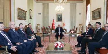 korfez-isbirligi-konseyi-uyeleri-tbmmde-GCxTOwKD.webp