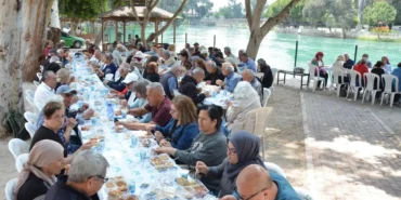 mersinde-emekli-evleri-hizmetlerine-devam-ediyor-gdfd5G5I.webp