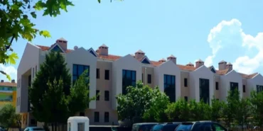 mudanya-belediye-meclisinde-kira-polemigi-helvaci-kagidi-degil-noterli-37-yillik-sozlesme-DRaIi1fe.webp