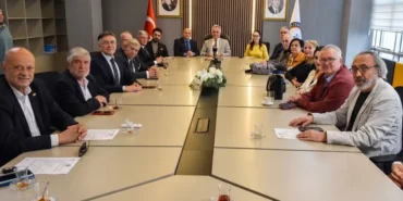 rektor-karahasanoglu-yapay-zekayi-firsata-cevirmeliyiz-zzefBTf1.webp