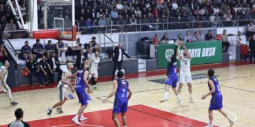 sakarya-potada-yari-final-serisine-galibiyetle-basladi-nd1EPjyw.webp