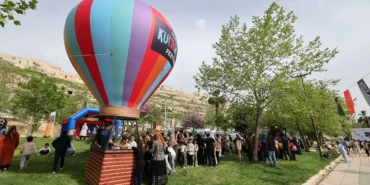 sanliurfada-kultur-yolu-festivali-coskusu-ACELBXYZ.webp