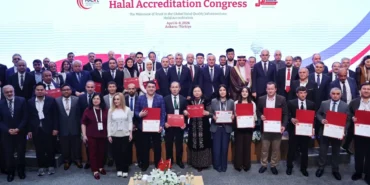 turkiye-helal-ekonomi-alaninda-buyuyor-helal-sektorunde-2028-hedefi-35-trilyon-dolar-OJBRBeMl.webp