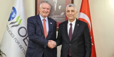 turkiyeoecd-is-birliginde-kuresel-tedarik-zincirleri-masada-4JrteCX9.webp