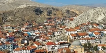 abb-unesco-mirasini-kent-gezileriyle-tanitiyor-f1nC3a3p.webp