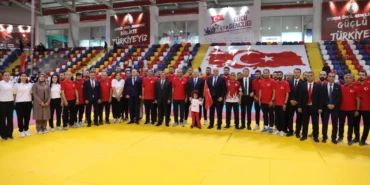 adiyamanda-19-mayis-coskusu-kqGUcArf.webp