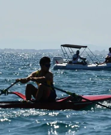 balikesir-ayvalikta-19-mayis-coskusu-sporla-taclandi-y32rYmq5.webp