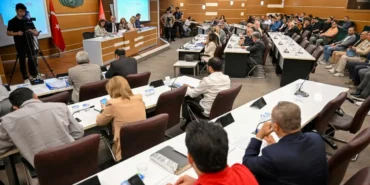 bornovada-2025-kesin-hesabina-meclis-onayi-riXNWCBl.webp
