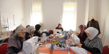 bursa-osmangazide-kadinlar-geri-donusumle-uretiyor-4JrBWqCE.webp