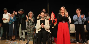 bursa-osmangazide-miras-degil-mubarek-2-ayakta-alkislandi-QNQ6mlVH.webp