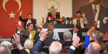 bursada-osmangazi-meclisi-mayis-oturumunu-yapti-ShwFvEPP.webp
