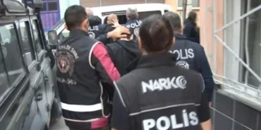 diyarbakir-merkezli-23-ilde-uyusturucu-operasyonu-405-supheliye-darbe-rVrW7Egq.webp