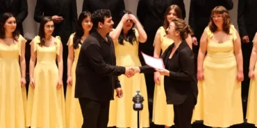 izmir-uluslararasi-coksesli-korolar-festivali-basladi-rE1Mv7Os.webp