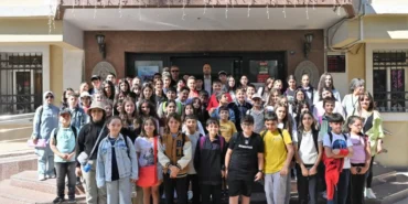 izmirli-miniklerden-bornova-belediyesine-ziyaret-sQ5Nq5AT.webp