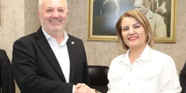 izmitte-toplu-sevinc-en-dusuk-giydirilmis-maas-70-bin-tl-oldu-5gEuj8pm.webp