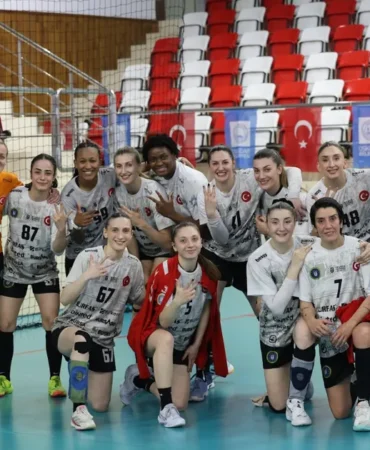 kadinlar-hentbolda-hentbolda-bursa-super-lig-sampiyonu-mhXM6zvG.webp