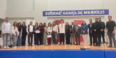 kesan-anadolu-lisesi-finallere-katilacak-VuCfTtJV.webp