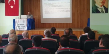 pazaryerinde-muhtarlara-hizmet-ici-egitim-hamlesi-c4Ht34du.webp