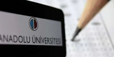 anadolu-universitesi-aofnin-yeni-yaz-okulu-yonetmeligi-yayimlandi-Wui9EWHV.webp
