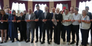 ankara-keciorende-sanat-ve-emek-sergisi-acildi-aAamEGpy.webp