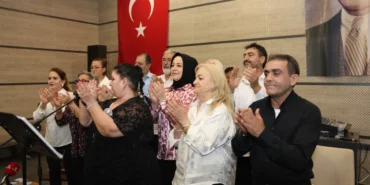 bursa-osmangazide-gonullere-dokunan-ezgiler-Cpc38rGL.webp