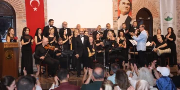 bursa-osmangazide-turk-sanat-muzigi-ruzgari-esti-2fl5hYxw.webp