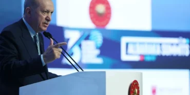 cumhurbaskani-erdogandan-ekonomi-zirvesinde-kritik-mesajlar-kuresel-sarsintilar-her-ulkede-hissediliyor-gMTgGqrO.webp