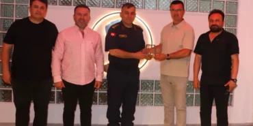 edirne-gazeteciler-derneginden-il-jandarmaya-ziyaret-YnQZJvAG.webp