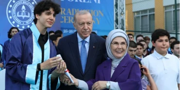 erdogan-torununa-diplomayi-verdi-n7q39E7c.webp