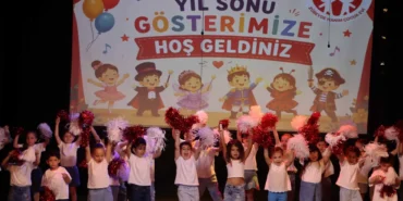 istanbulda-maltepe-belediyesinin-kreslerinde-yilsonu-heyecani-M7WCanUX.webp