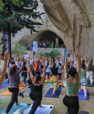 kapadokyanin-ilk-yoga-festivaline-buyuk-ilgi-rd3mVijH.webp