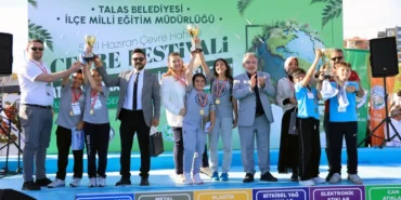 kayseri-talasta-cevre-bilinci-sanatla-bulustu-gAVHWsGc.webp