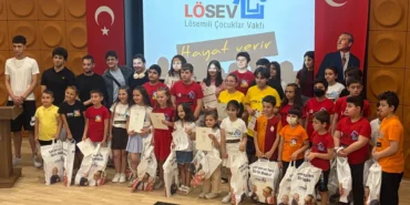 losev-bursada-minik-yurekler-karne-heyecanini-paylasti-JDUVNRFN.webp