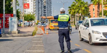 mersinde-toplu-tasimada-denetimler-artiyor-UyZcP6UL.webp
