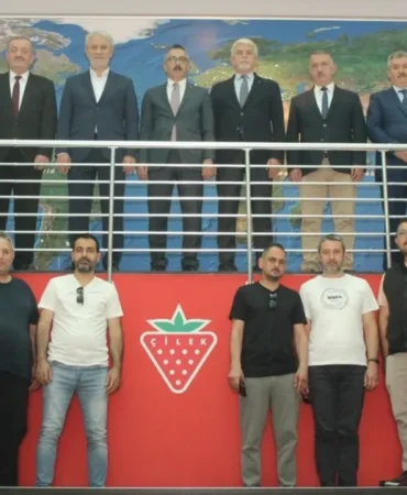 mesleki-egtimde-sektor-is-birligi-gucleniyor-dXpjmTC1.webp