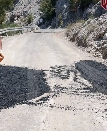 alanyada-kirsal-mahalle-yollarina-yaz-bakimi-yaTtNwFC.jpg