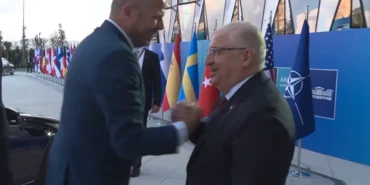 ay-yildiz-musterek-kararg-hi-nato-savunma-bakanlarini-agirladi-Jk7rfIQI.webp