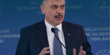 bakan-ciftci-dunya-bir-kez-daha-gordu-milli-irade-teslim-alinamaz-NFP1raGA.webp