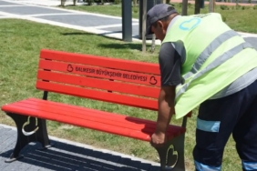 balikesir-kent-mobilyasini-kendi-uretiyor-QPl2XK31.jpg