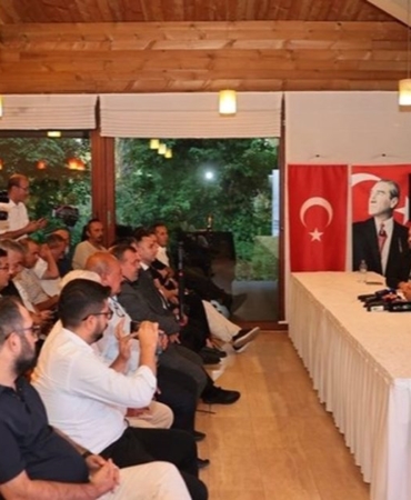 baskan-cavusoglu-24-temmuzda-denizli-basiniyla-bulustu-phuQQpYl.jpg