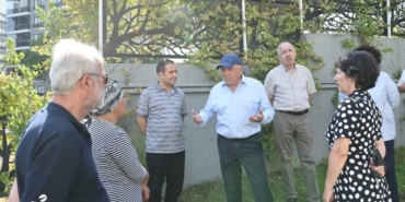 baskan-sadi-ozdemir-mahallelerdeki-sorunlari-yerinde-inceledi-QR4pDjye.jpg