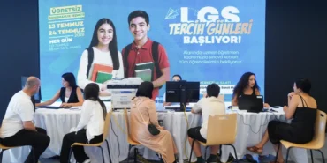 beylikduzu-lgs-tercih-doneminde-ogrencilerin-yaninda-7lse96VC.webp