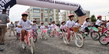 bisiklet-yarisi-nefes-kesti-pZxaG6jg.jpg